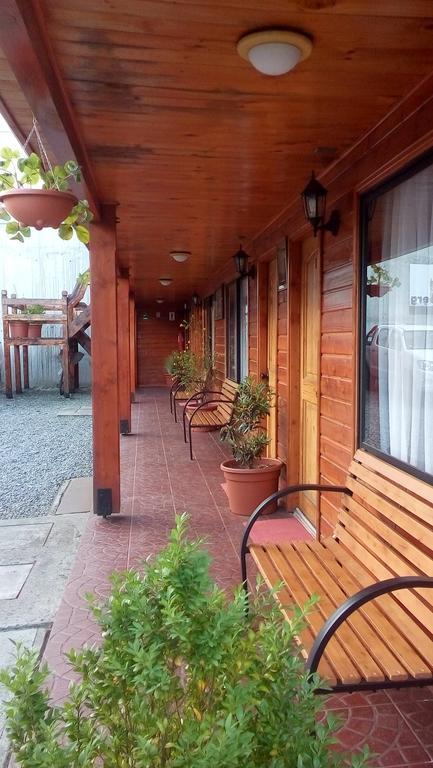 Apart-Hotel Colonia-Koenigsberg Estacionamiento Deptos Completos Ubicado En El Centro De Valdivia Aire Acondicionado 外观 照片