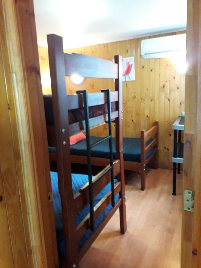 Apart-Hotel Colonia-Koenigsberg Estacionamiento Deptos Completos Ubicado En El Centro De Valdivia Aire Acondicionado 外观 照片